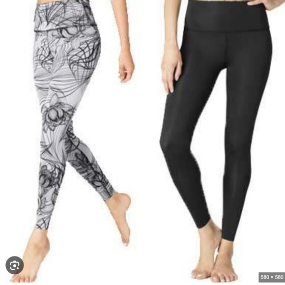 Beyond Yoga Womens Flip It And Reverse It Leggings | Desertcart INDIA XS - Picture 3 of 4